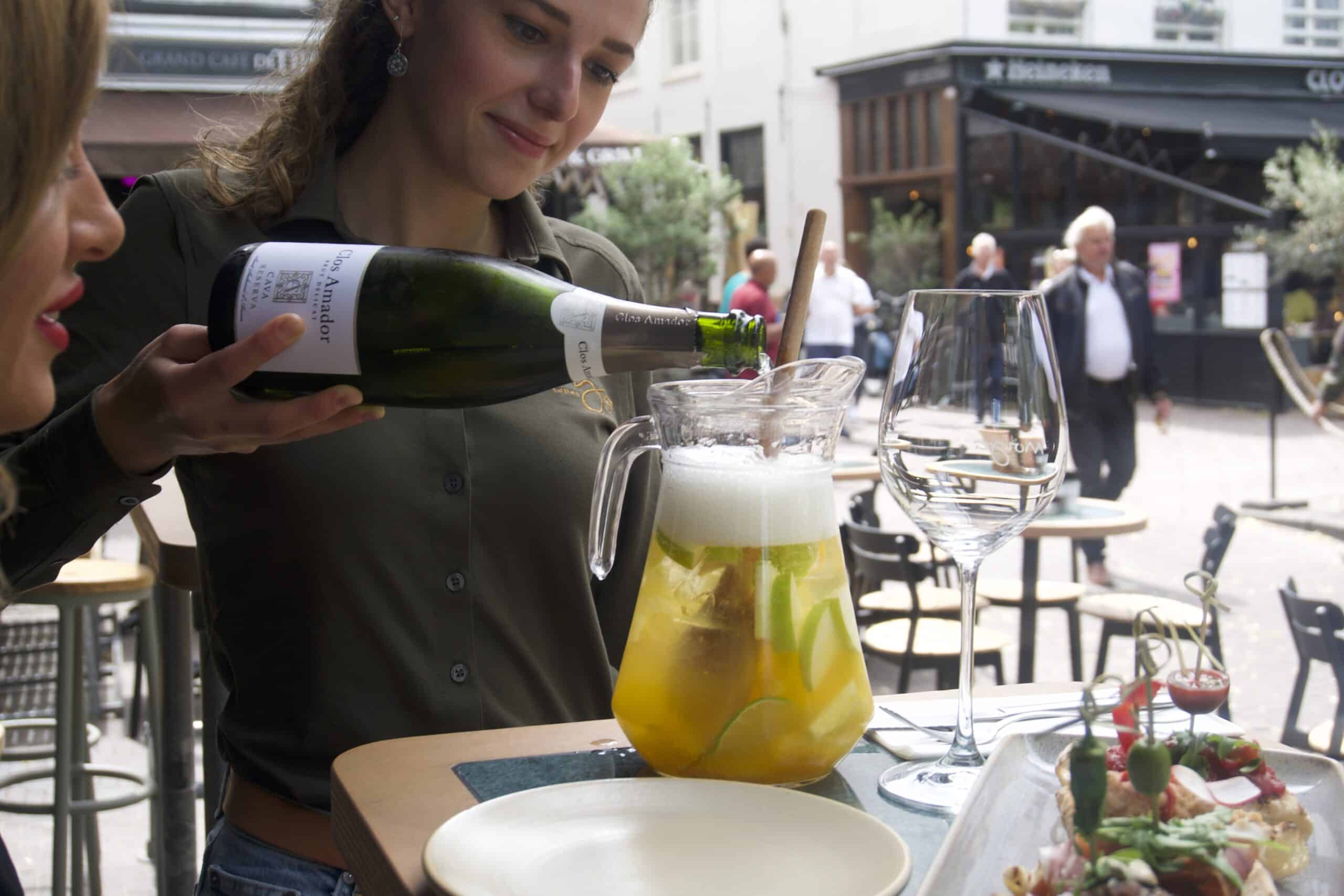 Moya tapas club